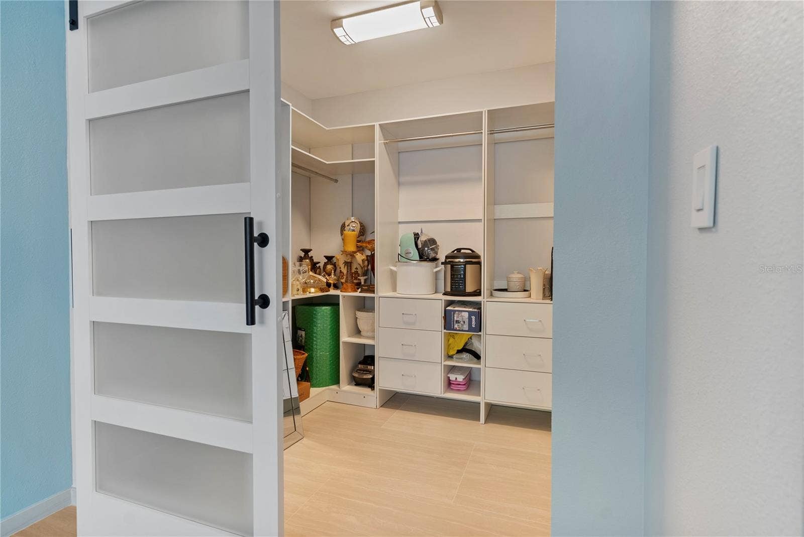 404 HARBOR DRIVE S, Indian Rocks Beach, FL 33785 1st Guest Bedroom Walk-In Closet