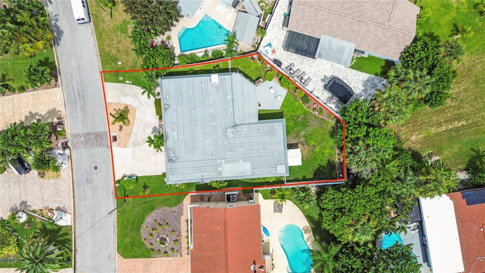 404 HARBOR DRIVE S, Indian Rocks Beach, FL 33785 404 HARBOR DRIVE S, Indian Rocks Beach, FL 33785