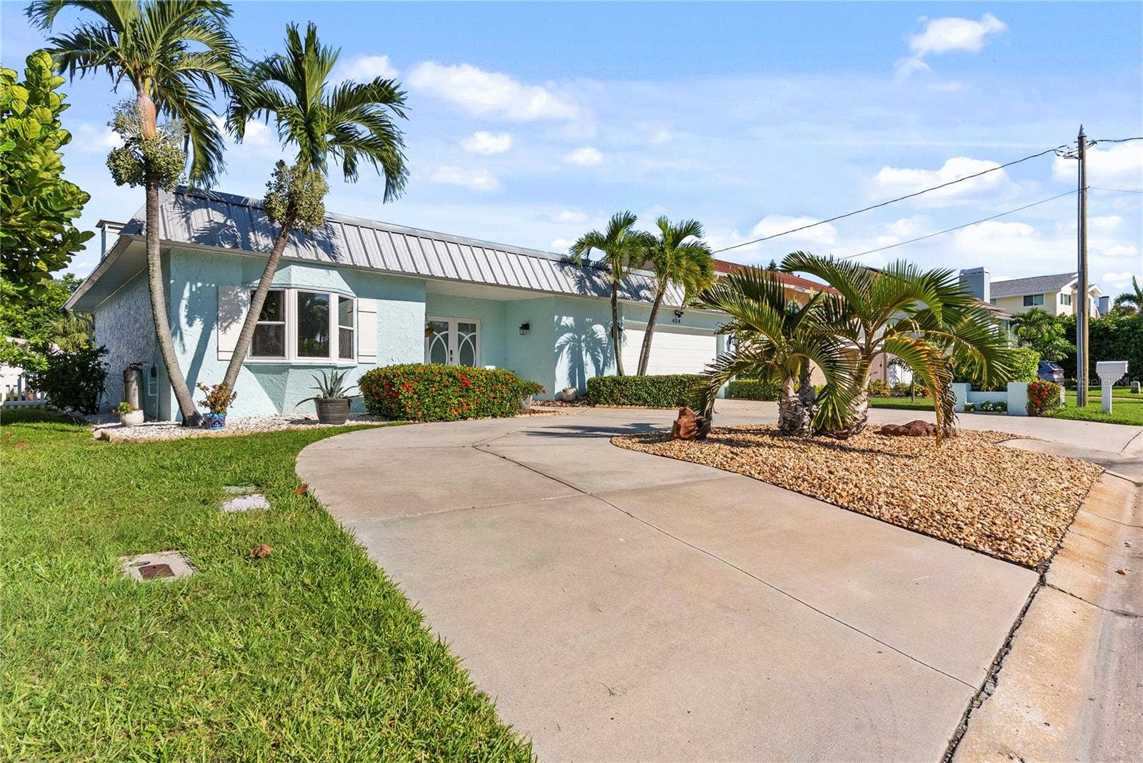 404 HARBOR DRIVE S, Indian Rocks Beach, FL 33785 404 HARBOR DRIVE S, Indian Rocks Beach, FL 33785