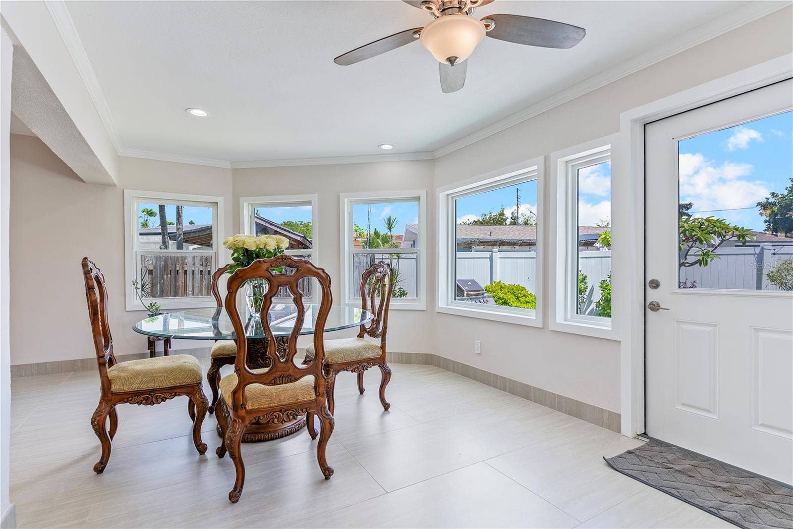 404 HARBOR DRIVE S, Indian Rocks Beach, FL 33785 404 HARBOR DRIVE S, Indian Rocks Beach, FL 33785