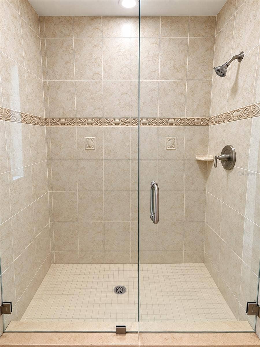 4116 SUMMERDALE DRIVE, Tampa, FL 33624