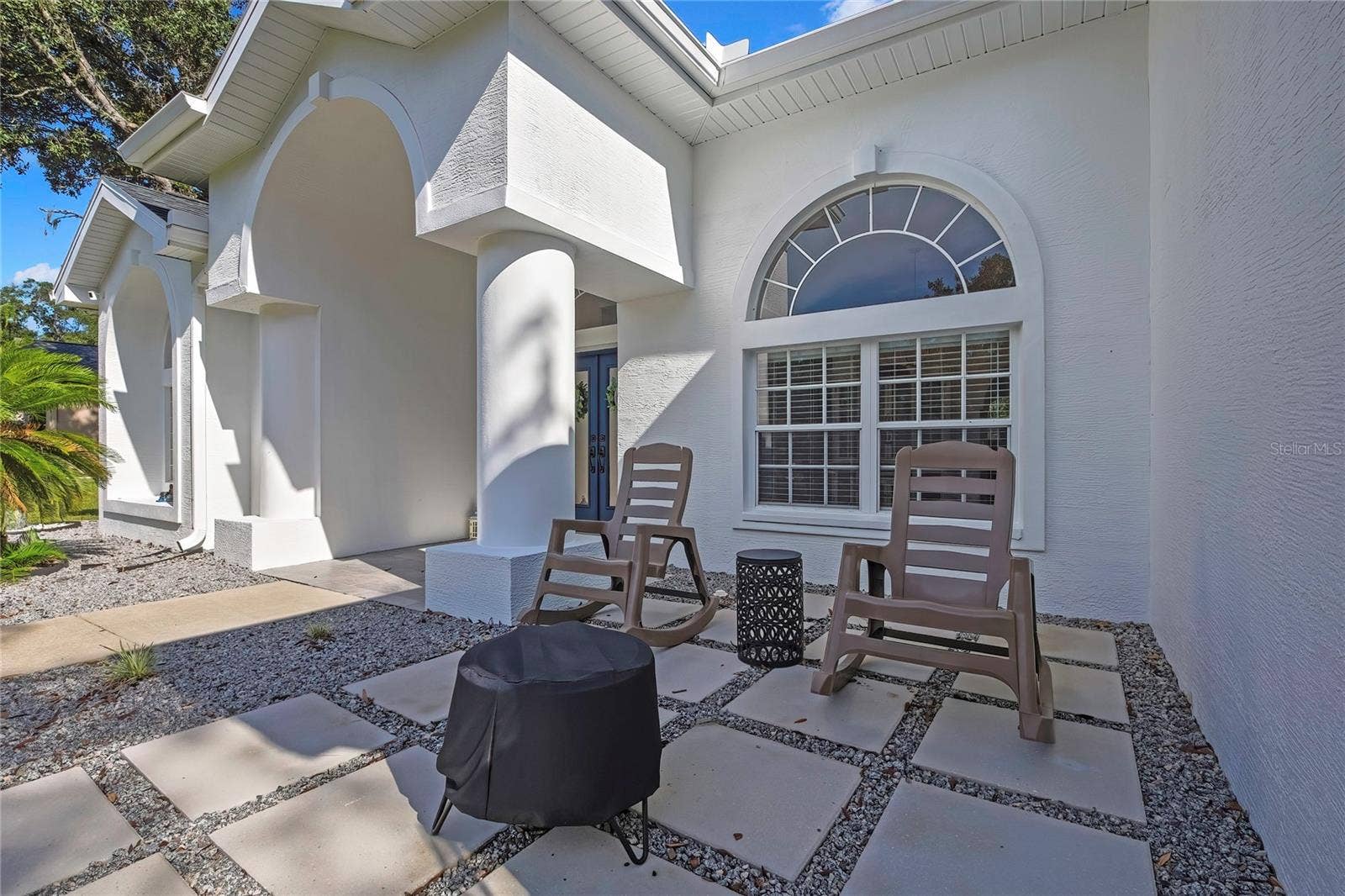 83 OAK VILLAGE BOULEVARD S, Homosassa, FL 34446