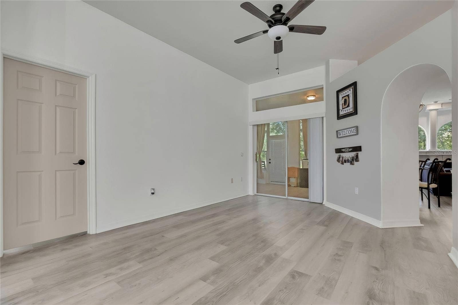 83 OAK VILLAGE BOULEVARD S, Homosassa, FL 34446