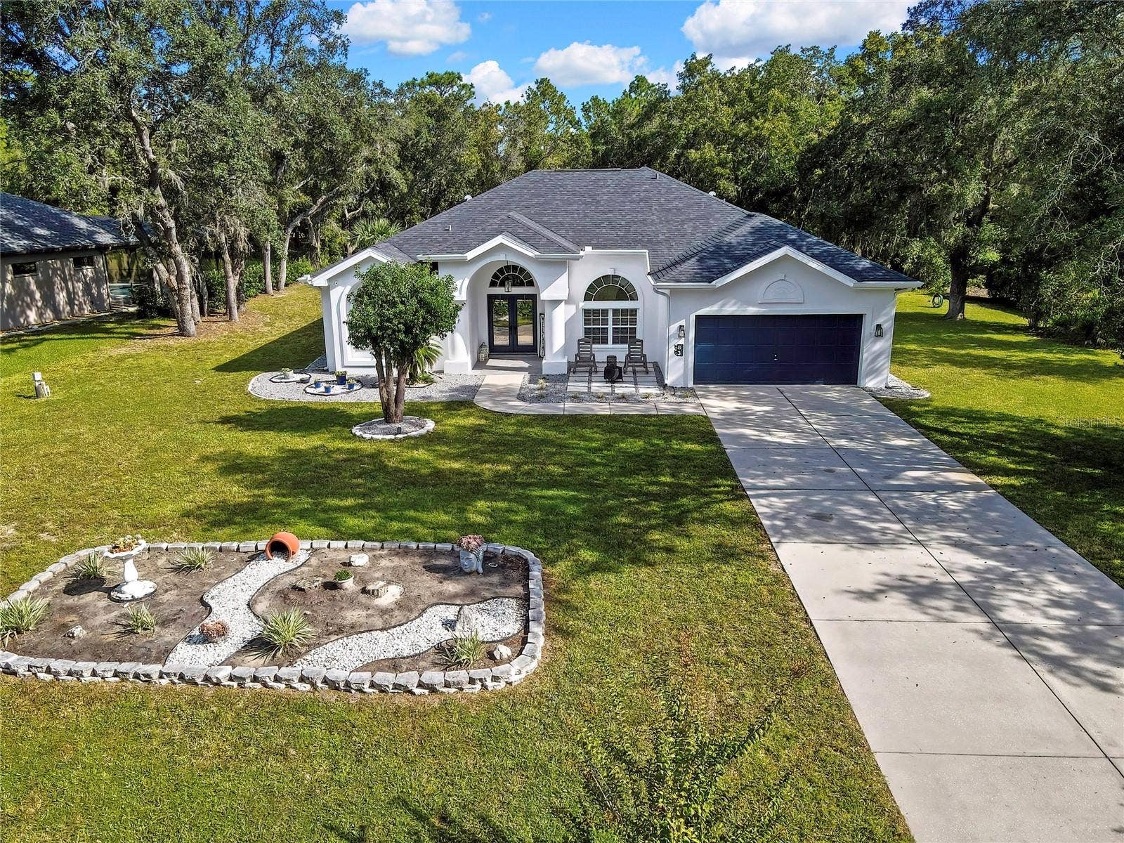 83 OAK VILLAGE BOULEVARD S, Homosassa, FL 34446