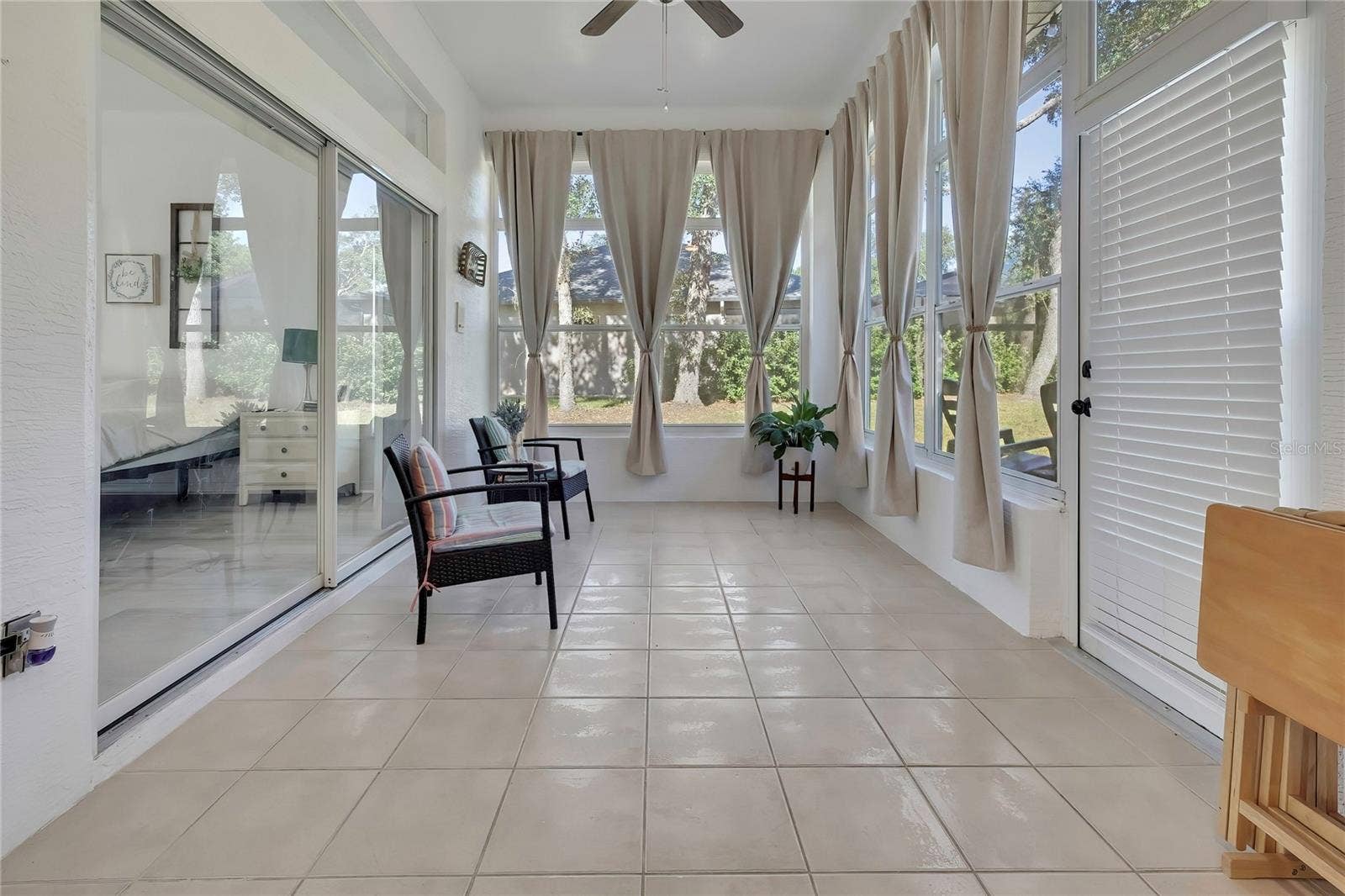 83 OAK VILLAGE BOULEVARD S, Homosassa, FL 34446