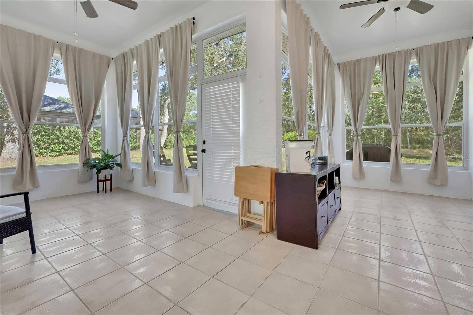 83 OAK VILLAGE BOULEVARD S, Homosassa, FL 34446