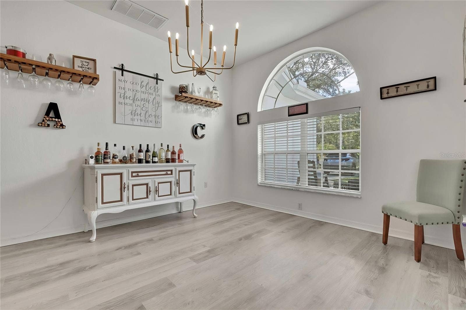 83 OAK VILLAGE BOULEVARD S, Homosassa, FL 34446