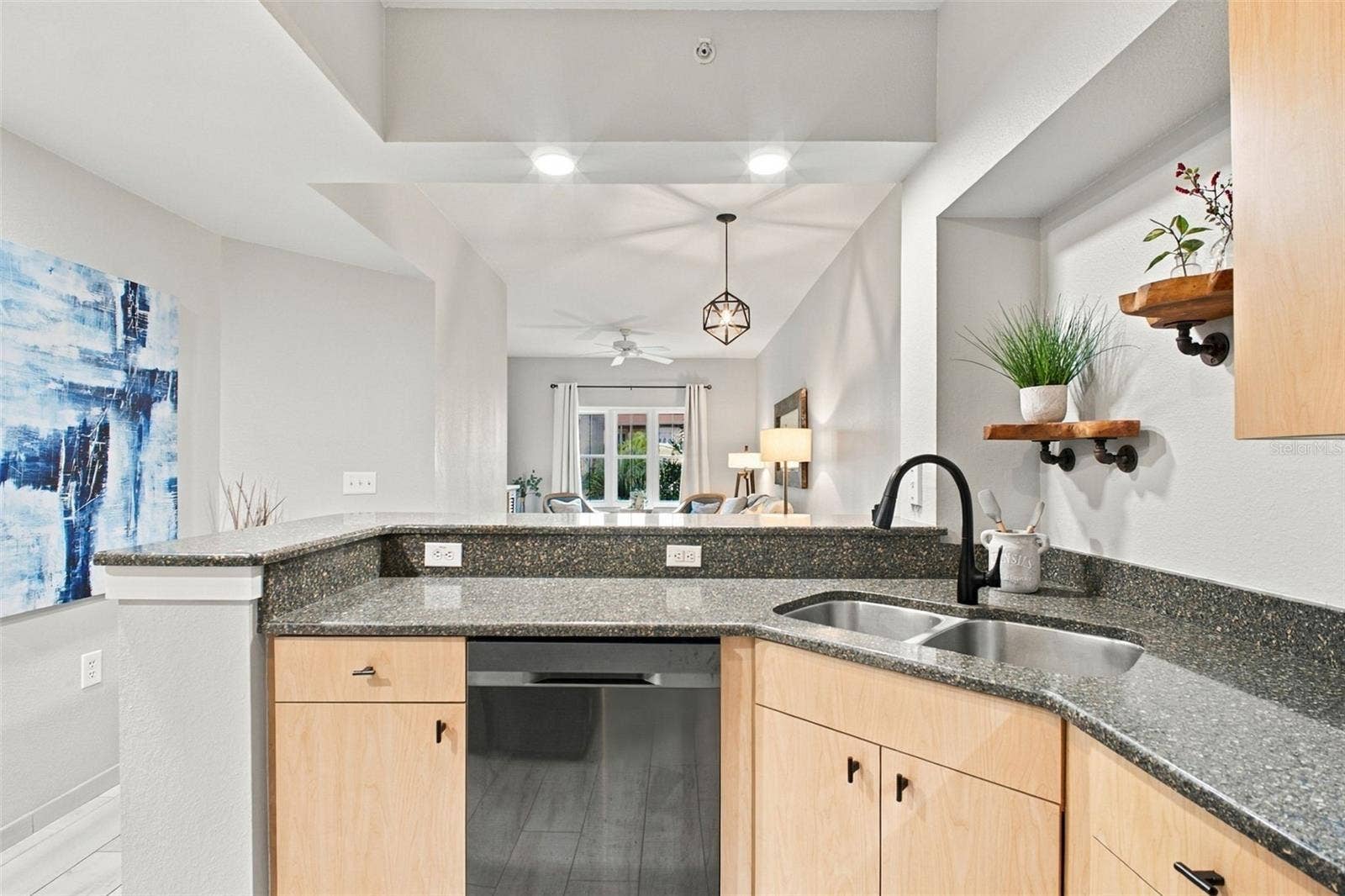 100 4TH AVENUE S, #307, St Petersburg, FL 33701 100 4TH AVENUE S, #307, St Petersburg, FL 33701