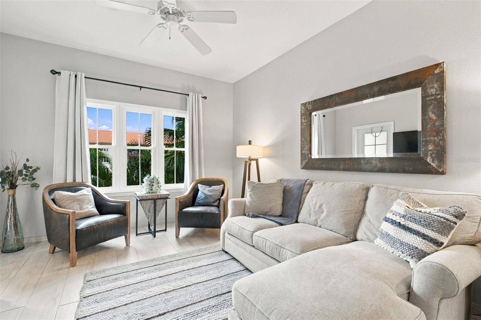100 4TH AVENUE S, #307, St Petersburg, FL 33701 100 4TH AVENUE S, #307, St Petersburg, FL 33701
