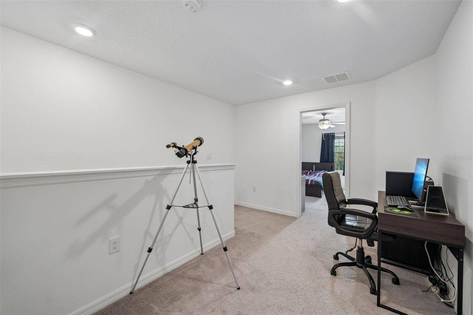 5111 FORUM BOULEVARD, Holiday, FL 34690 5111 FORUM BOULEVARD, Holiday, FL 34690