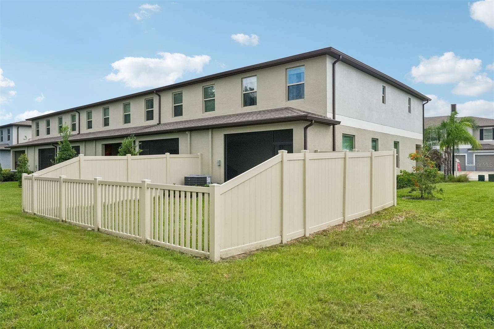 5111 FORUM BOULEVARD, Holiday, FL 34690 5111 FORUM BOULEVARD, Holiday, FL 34690