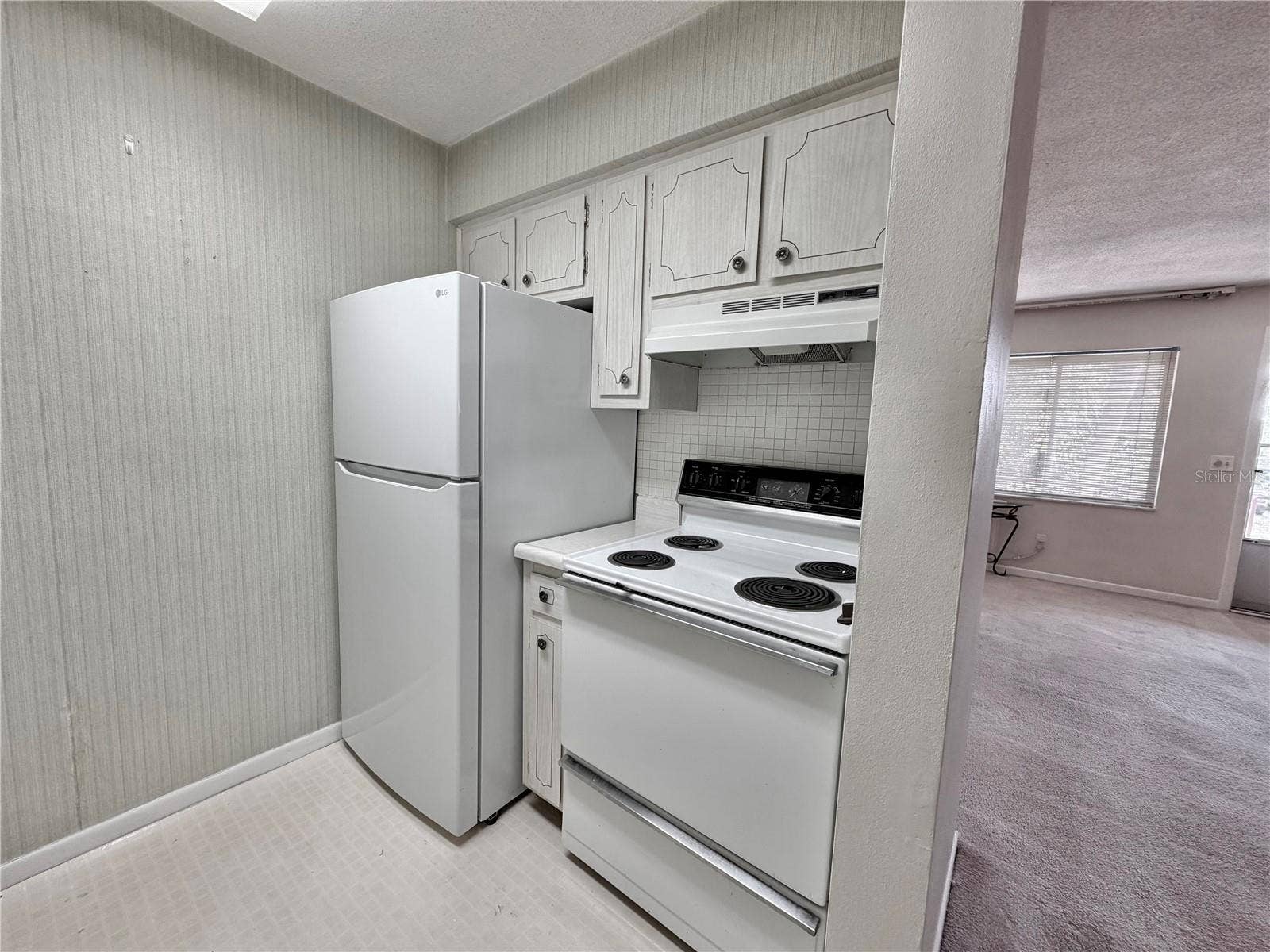 2344 SHELLEY STREET, #12, Clearwater, FL 33765 Kitchen