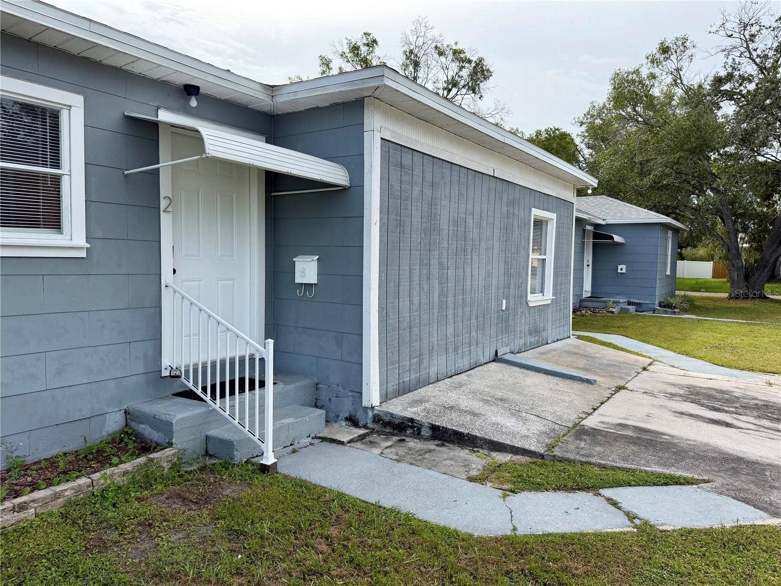 301 80TH AVENUE NE, St Petersburg, FL 33702