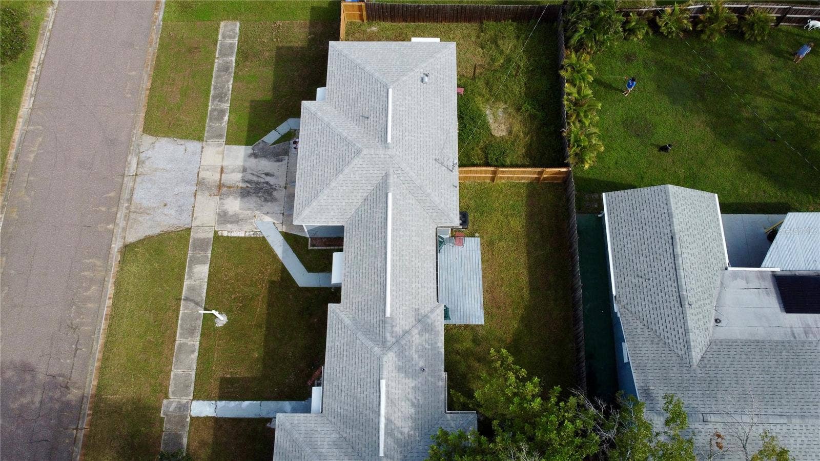 301 80TH AVENUE NE, St Petersburg, FL 33702
