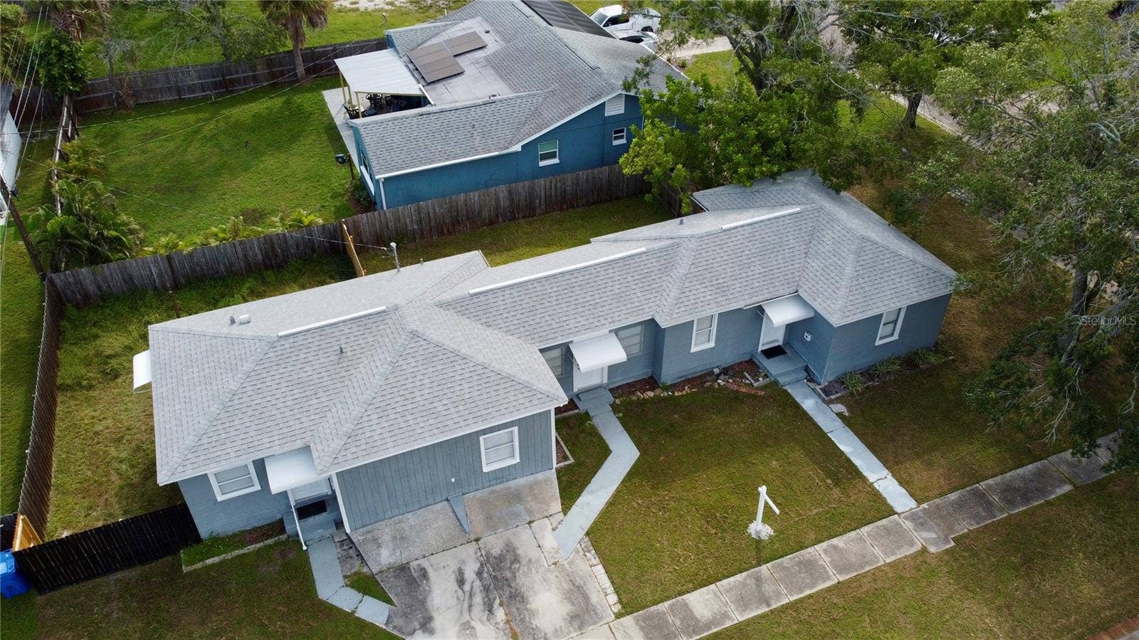 301 80TH AVENUE NE, St Petersburg, FL 33702