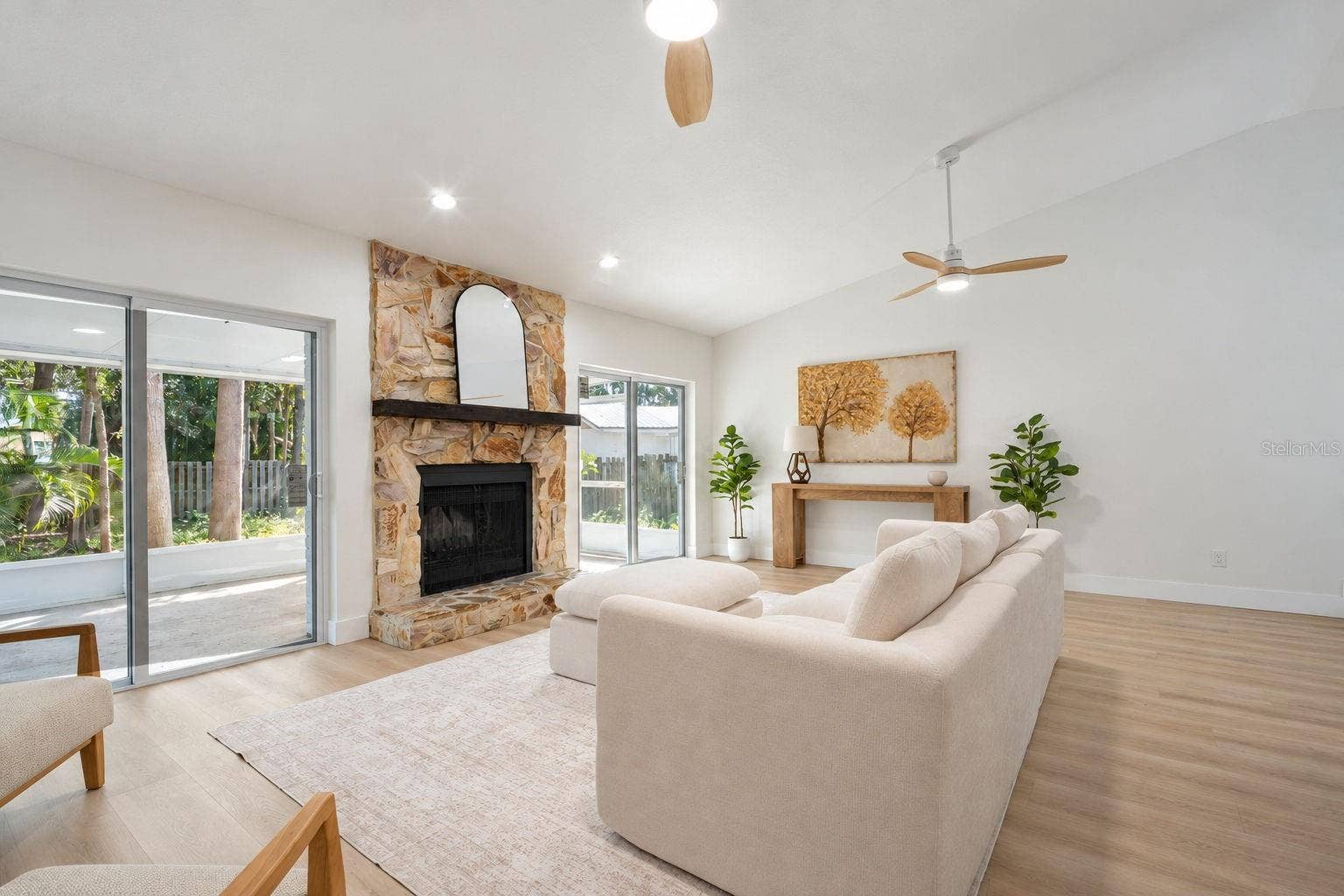 1785 ALBEMARLE ROAD, Clearwater, FL 33764 1785 ALBEMARLE ROAD, Clearwater, FL 33764
