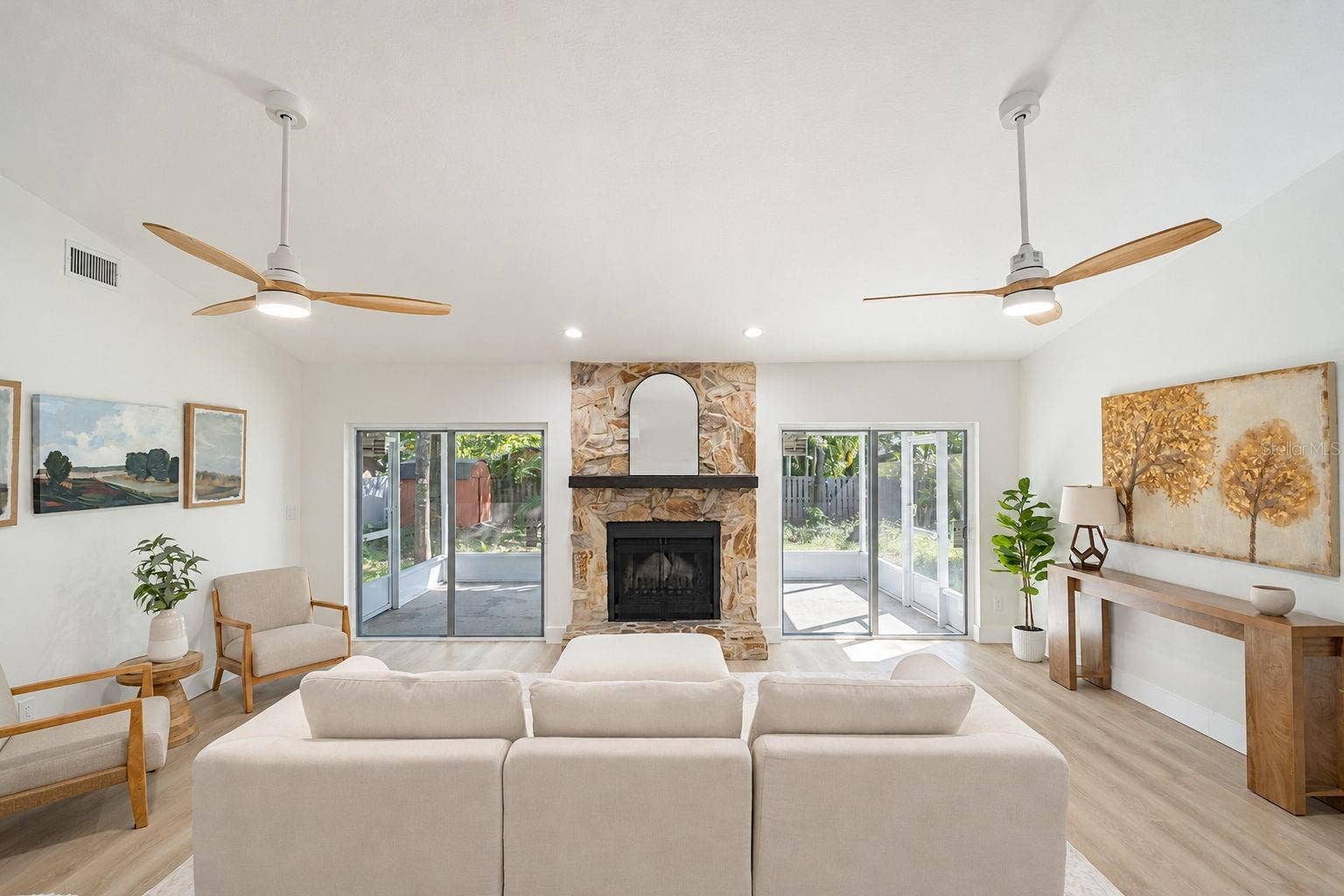 1785 ALBEMARLE ROAD, Clearwater, FL 33764 1785 ALBEMARLE ROAD, Clearwater, FL 33764
