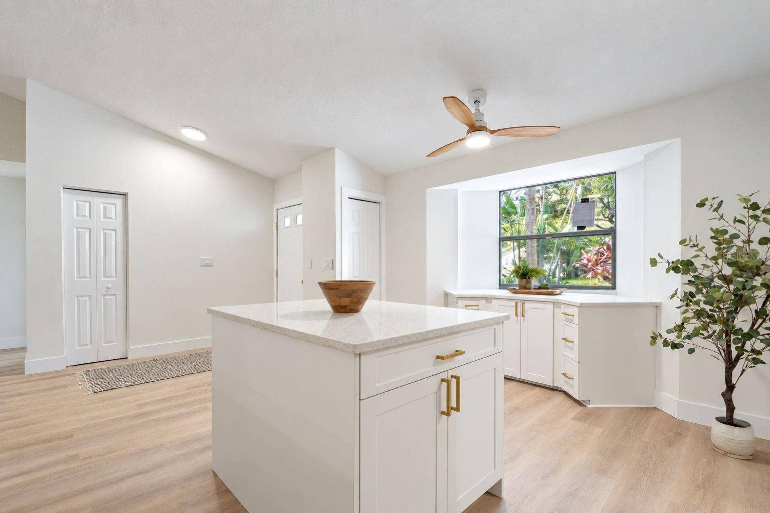 1785 ALBEMARLE ROAD, Clearwater, FL 33764 1785 ALBEMARLE ROAD, Clearwater, FL 33764