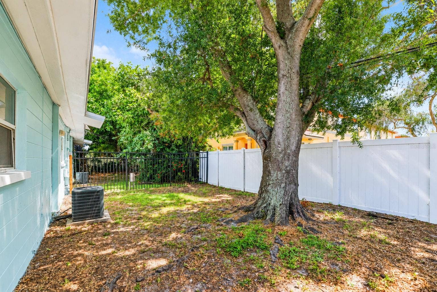 173 38TH AVENUE SE, St Petersburg, FL 33705 Unit 2 - Fenced Backyard