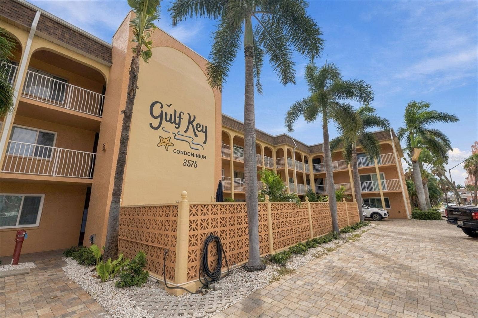 3575 GULF BOULEVARD, #105, St Pete Beach, FL 33706 3575 GULF BOULEVARD, #105, St Pete Beach, FL 33706