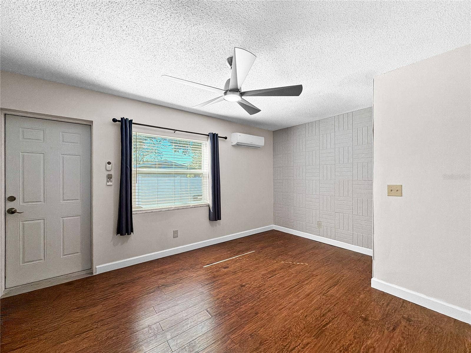 6819 S DESOTO STREET, Tampa, FL 33616 6819 S DESOTO STREET, Tampa, FL 33616