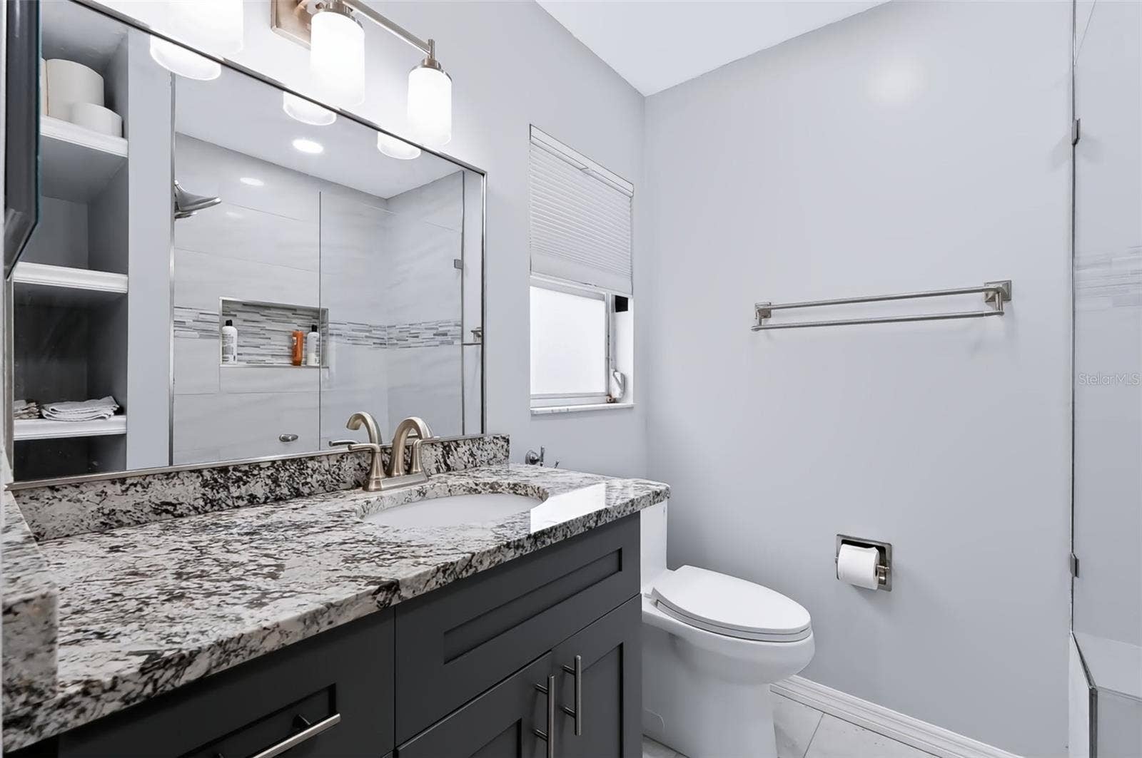 852 OXFORD COURT, Dunedin, FL 34698 Primary Bath