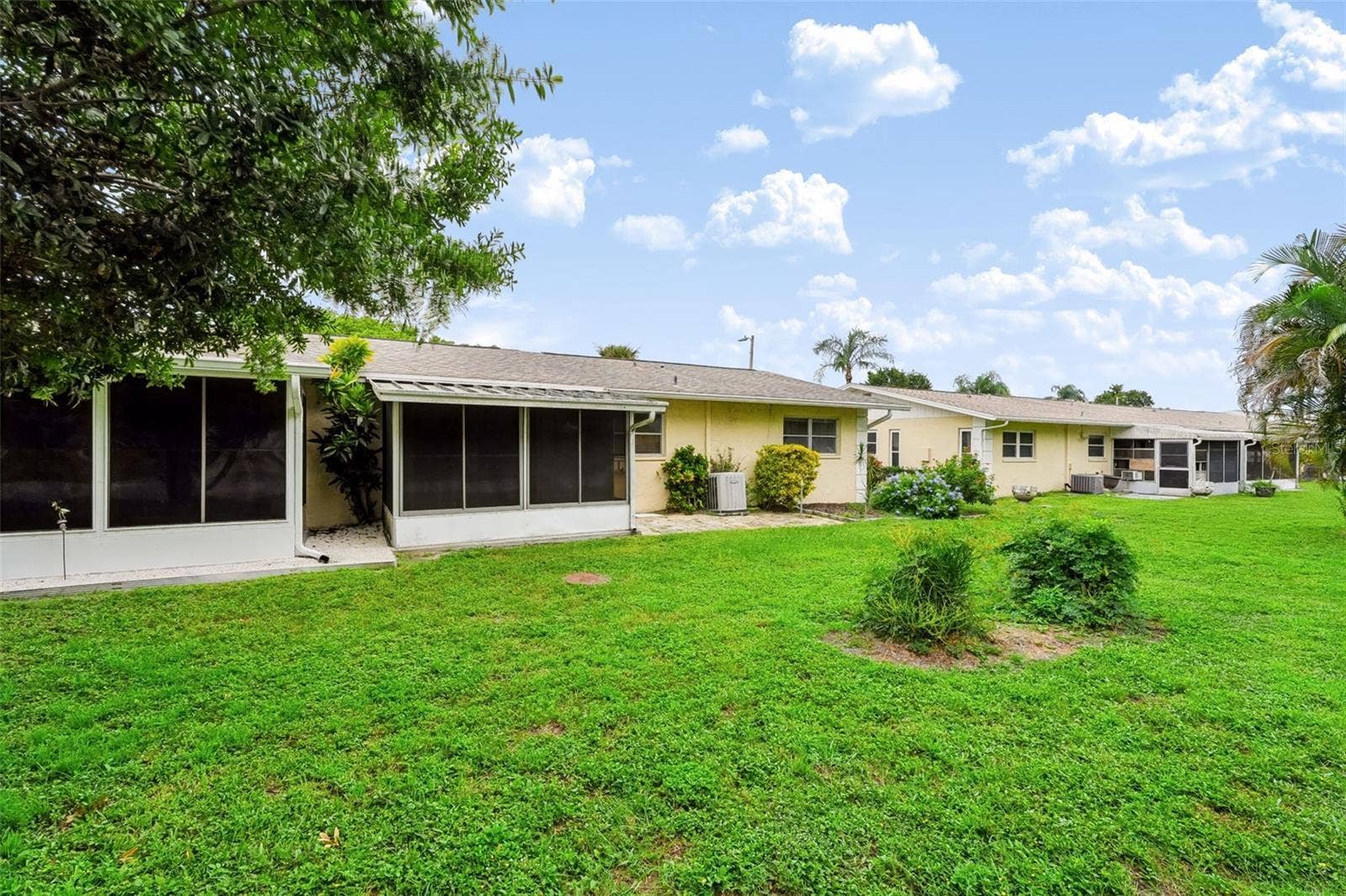 852 OXFORD COURT, Dunedin, FL 34698 Backyard