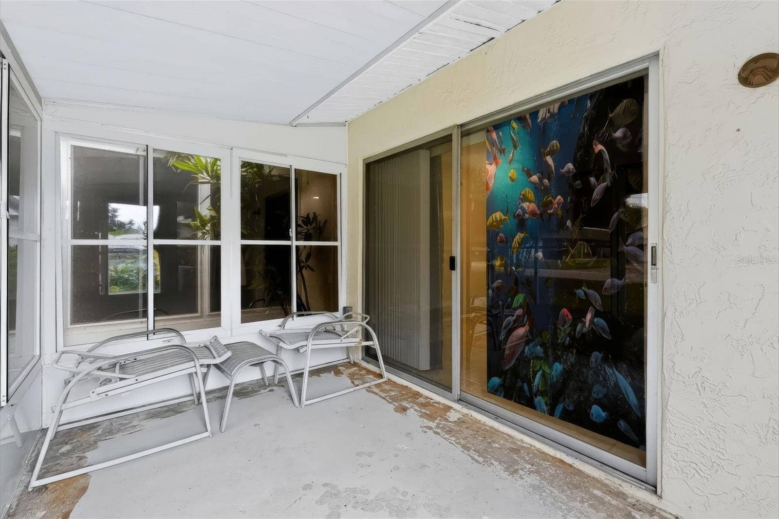 852 OXFORD COURT, Dunedin, FL 34698 Enclosed Back Patio