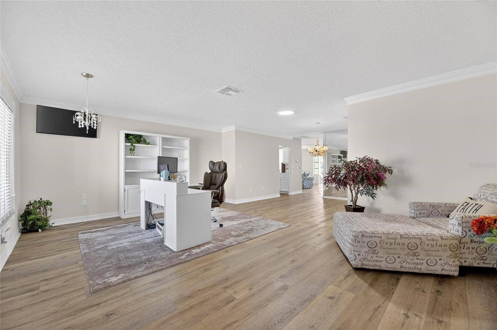 108 WHITETAIL COURT, Sun City Center, FL 33573