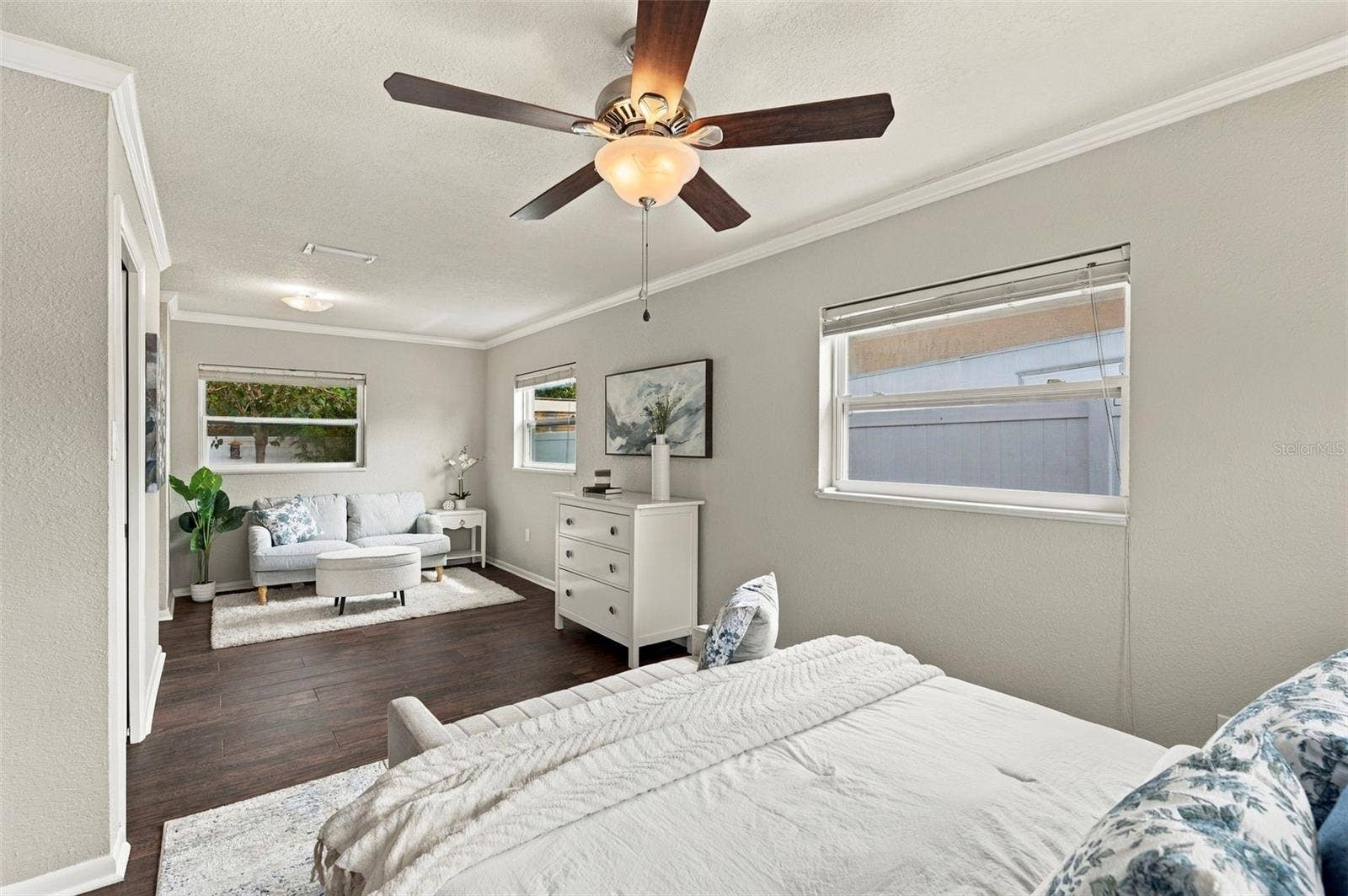 620 PALM PLACE, Safety Harbor, FL 34695