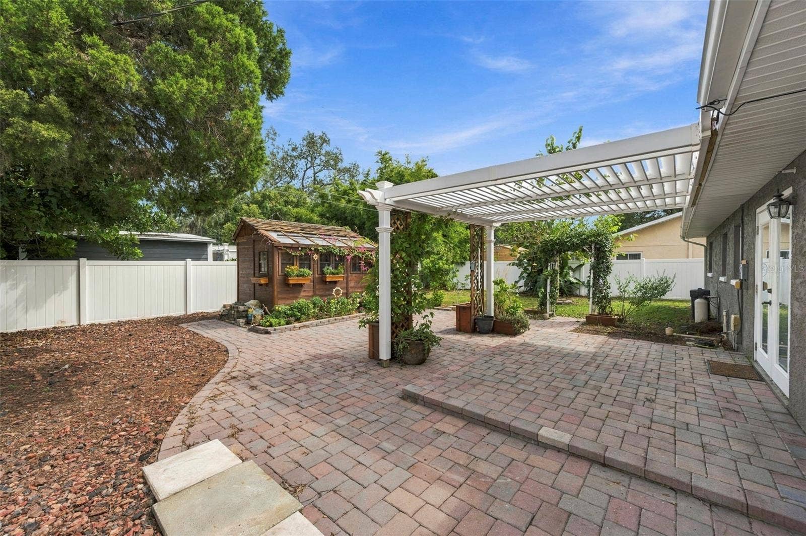 620 PALM PLACE, Safety Harbor, FL 34695
