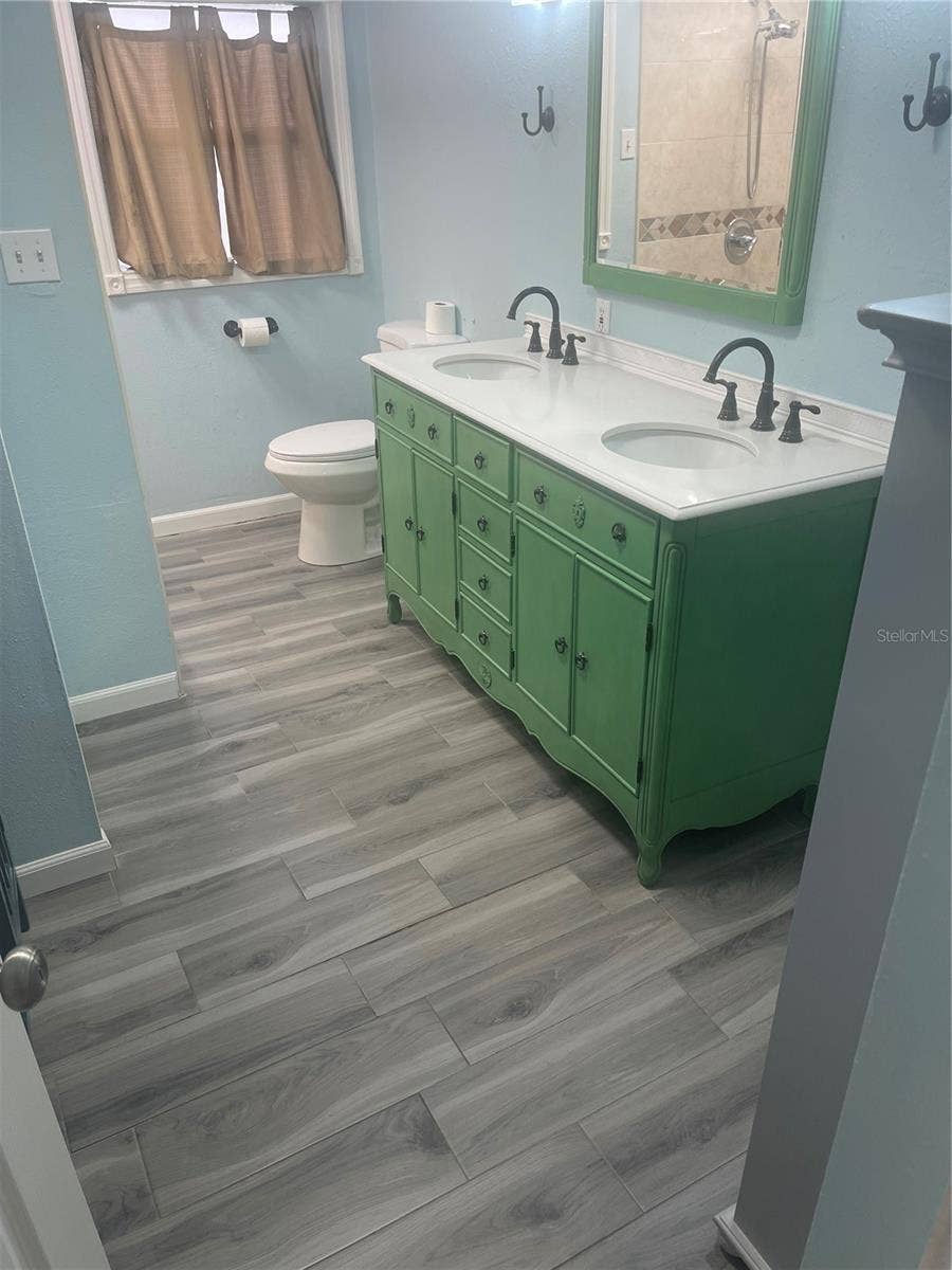 4424 W IOWA AVENUE, Tampa, FL 33616 4424 W IOWA AVENUE, Tampa, FL 33616