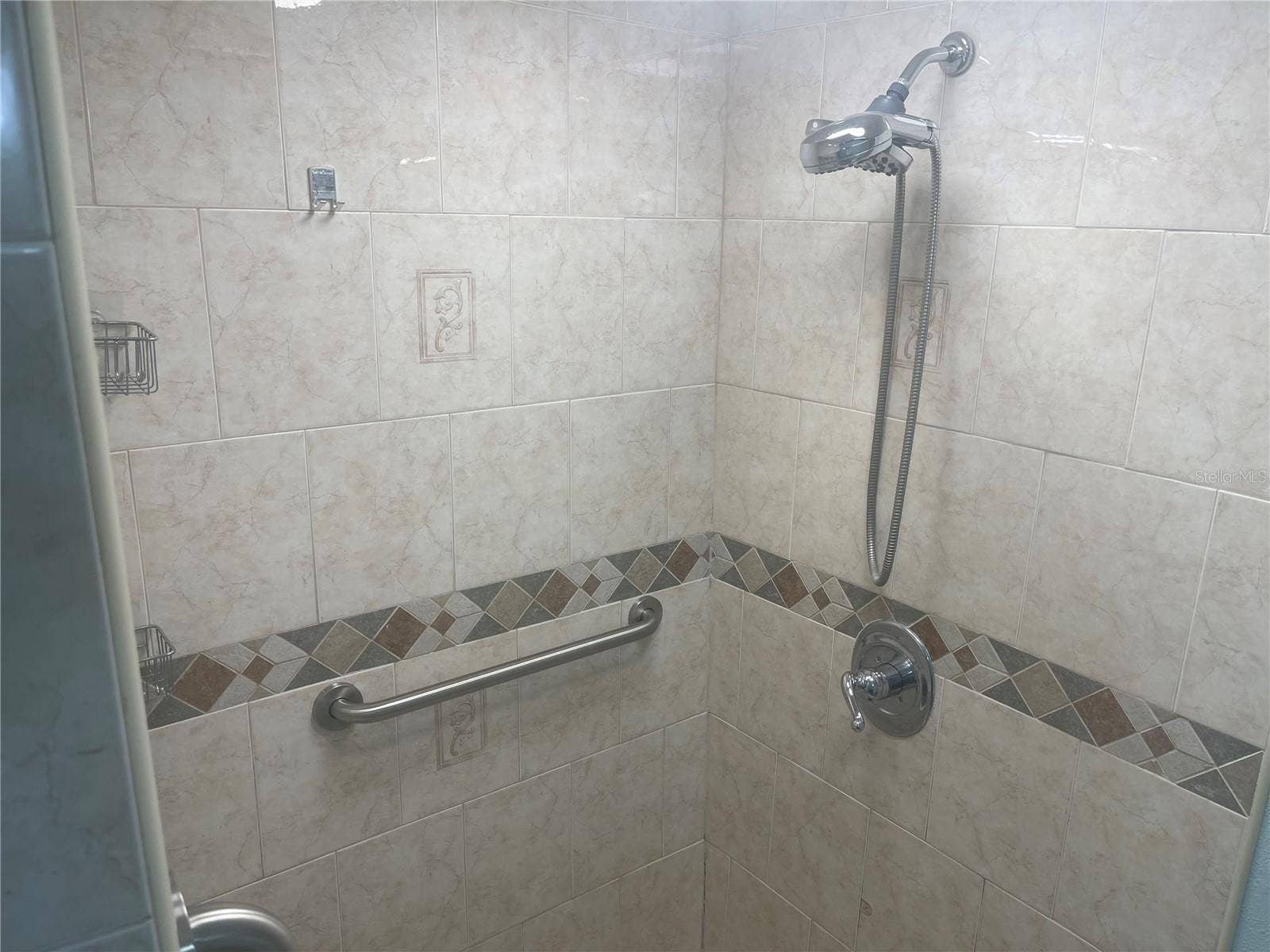 4424 W IOWA AVENUE, Tampa, FL 33616 4424 W IOWA AVENUE, Tampa, FL 33616