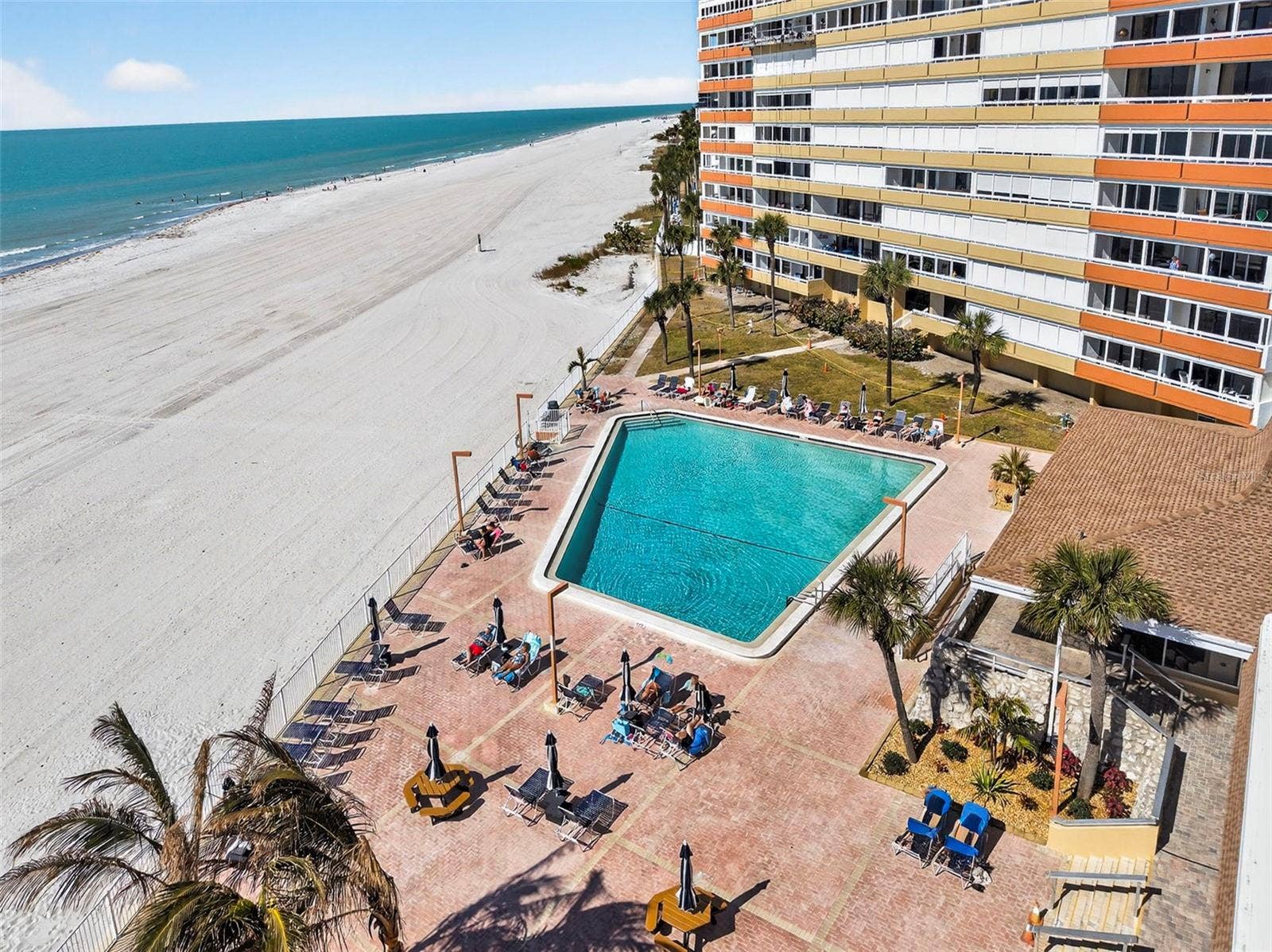 17920 GULF BOULEVARD, #102, Redington Shores, FL 33708 Beachside Pool