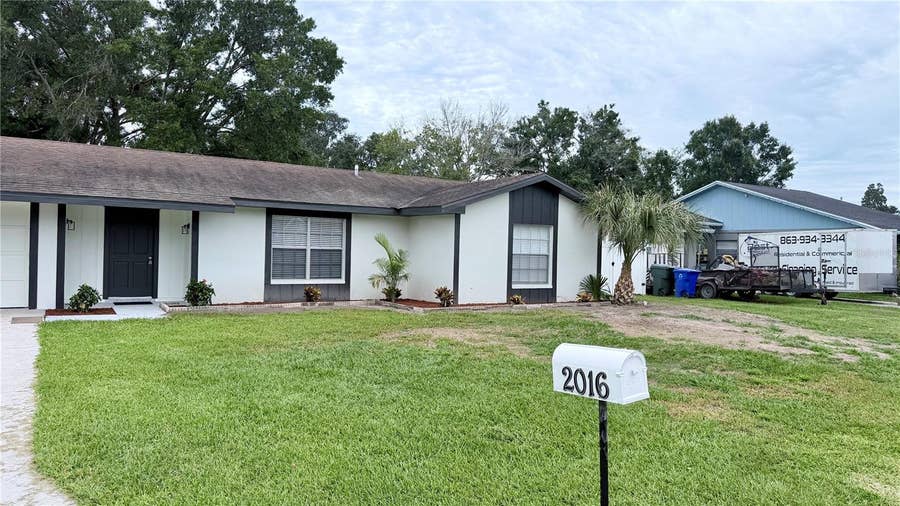 Property photo for 2016 WOODBRIDGE LANE, Lakeland, FL