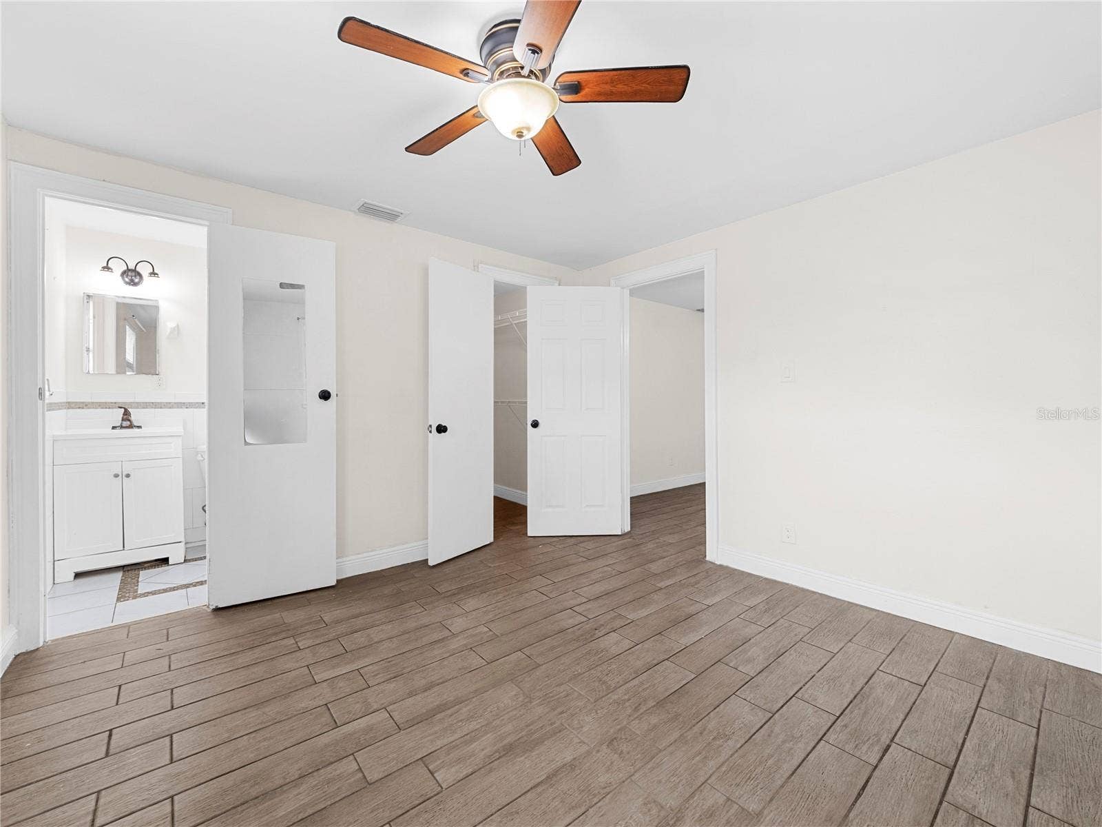 4535 W MINNEHAHA STREET, Tampa, FL 33614 4535 W MINNEHAHA STREET, Tampa, FL 33614