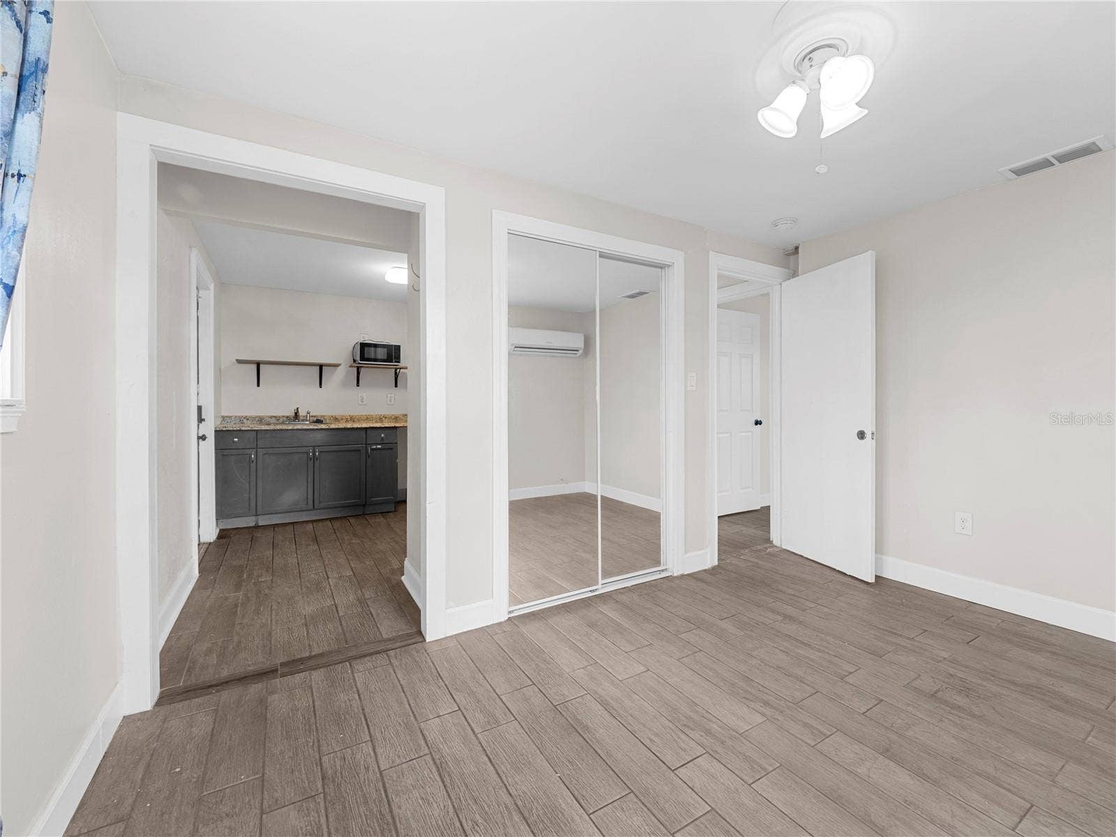 4535 W MINNEHAHA STREET, Tampa, FL 33614 4535 W MINNEHAHA STREET, Tampa, FL 33614