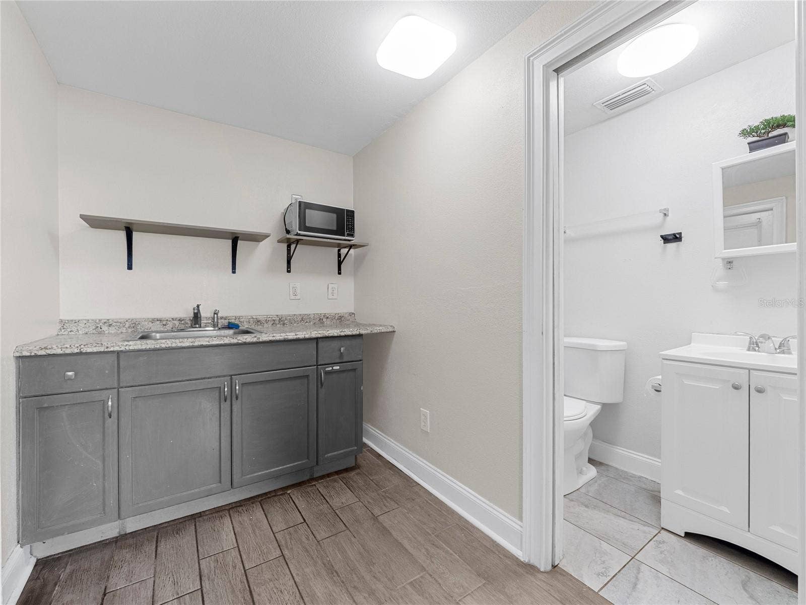 4535 W MINNEHAHA STREET, Tampa, FL 33614 4535 W MINNEHAHA STREET, Tampa, FL 33614