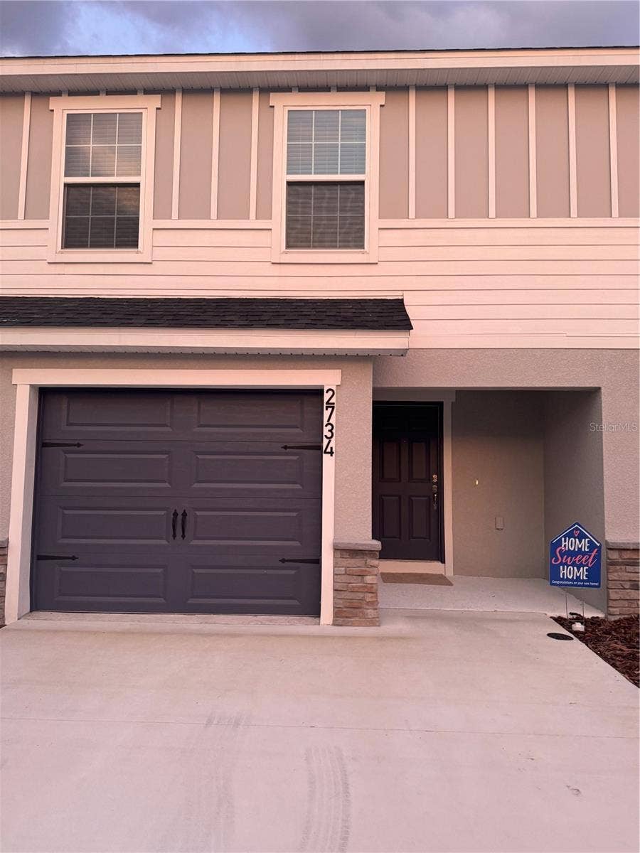 Property photo for 2734 IDYLL LAKE CIRCLE, Plant City, FL