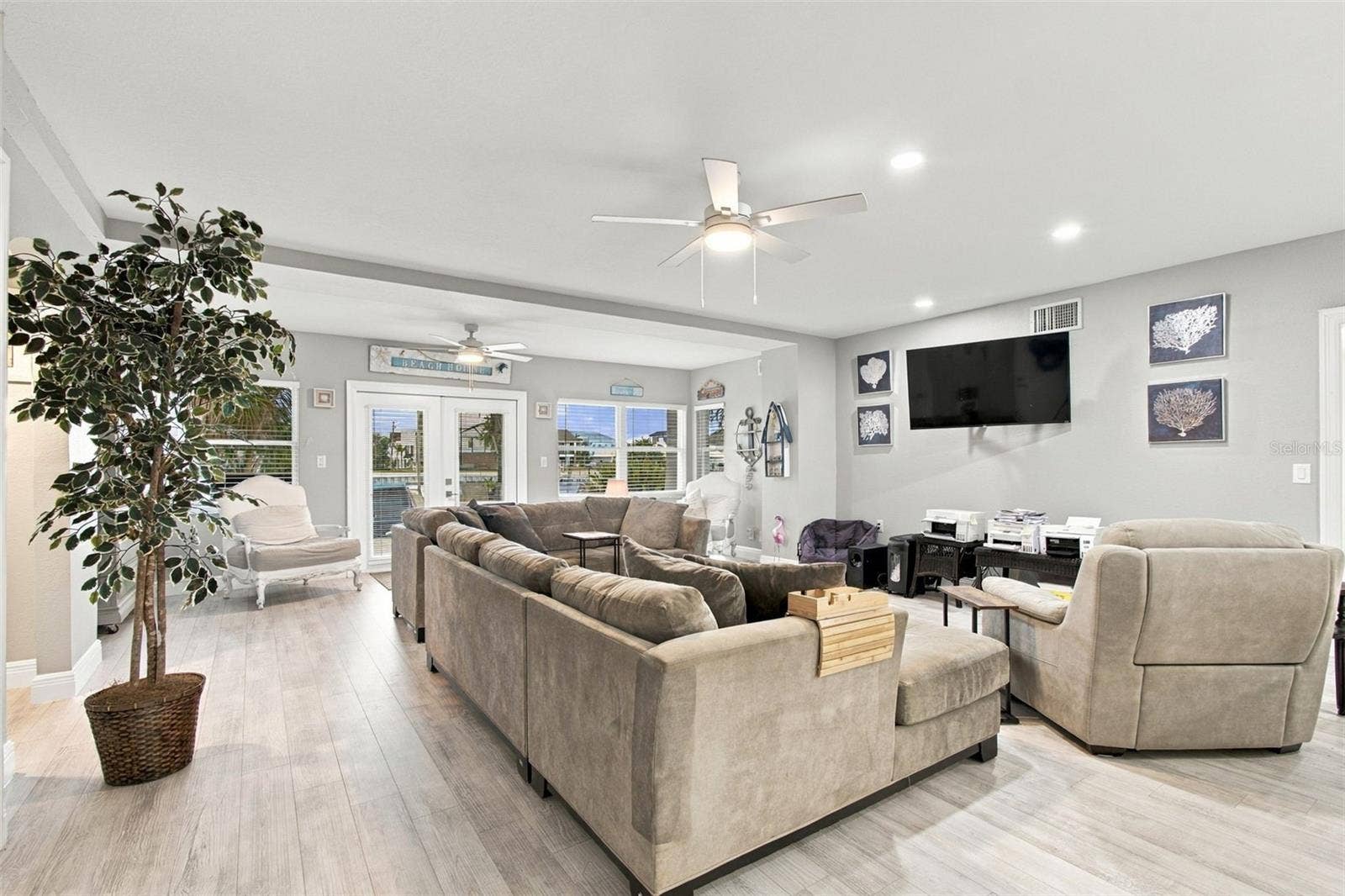 5411 ALOHA DRIVE, St Pete Beach, FL 33706 5411 ALOHA DRIVE, St Pete Beach, FL 33706