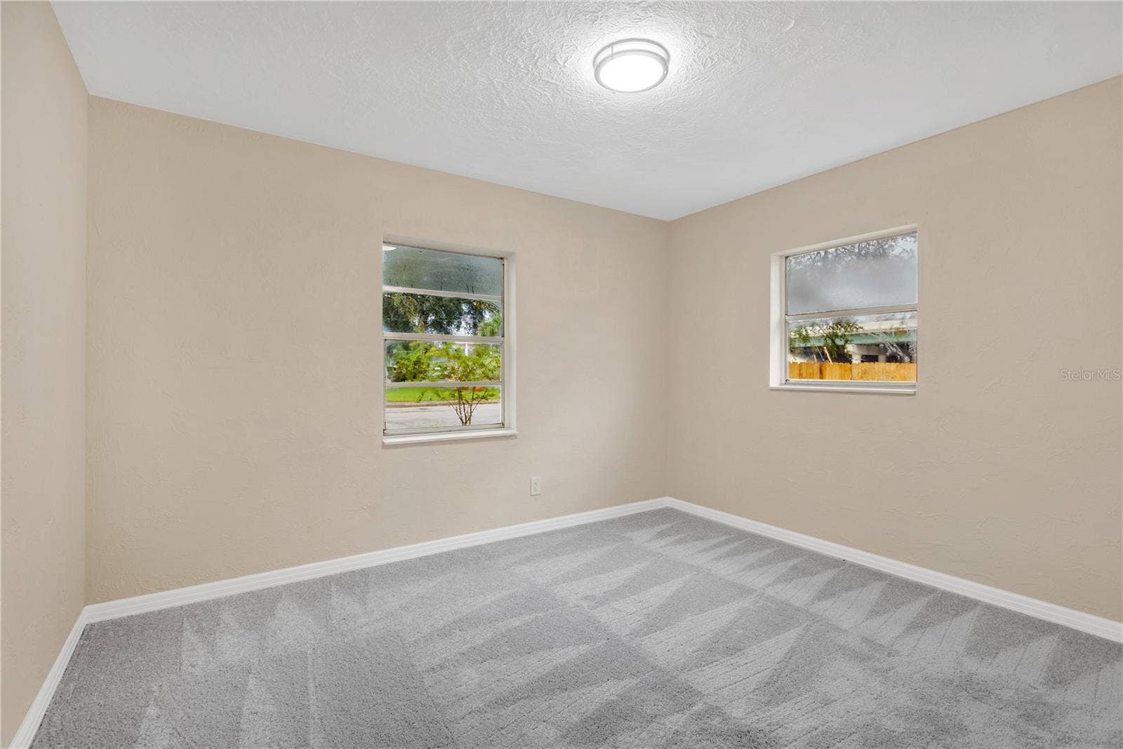 702 E BROAD STREET, Tampa, FL 33604 702 E BROAD STREET, Tampa, FL 33604