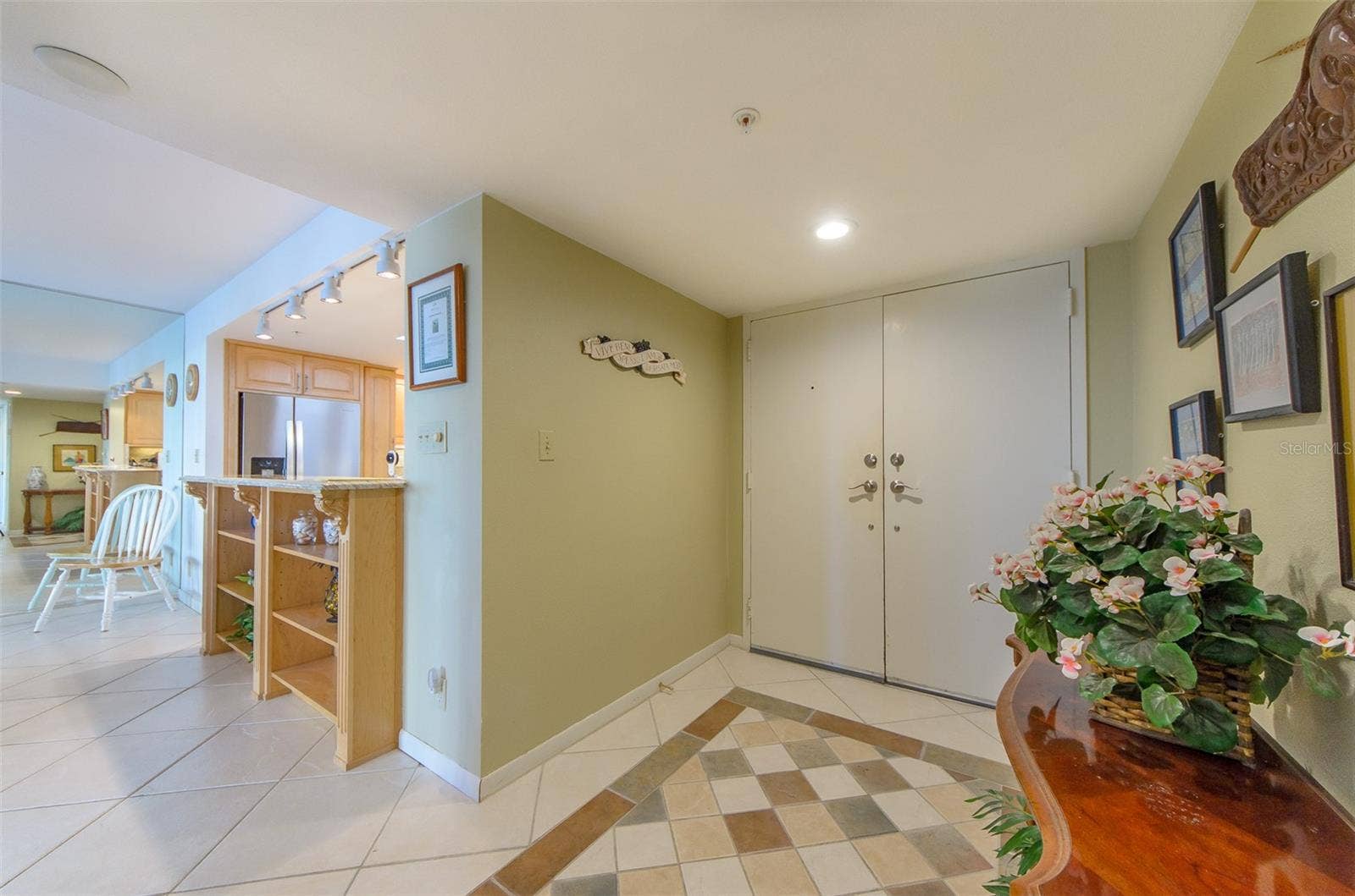 1480 GULF BOULEVARD, #105, Clearwater, FL 33767 1480 GULF BOULEVARD, #105, Clearwater, FL 33767