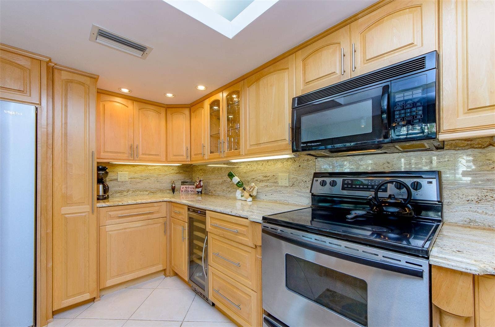 1480 GULF BOULEVARD, #105, Clearwater, FL 33767 1480 GULF BOULEVARD, #105, Clearwater, FL 33767