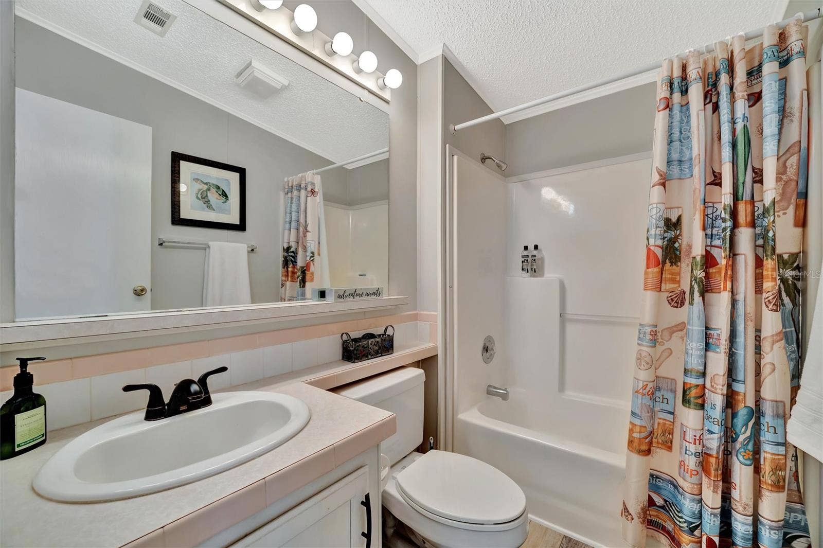 119 E SAINT JOHNS WAY, Apollo Beach, FL 33572 119 E SAINT JOHNS WAY, Apollo Beach, FL 33572
