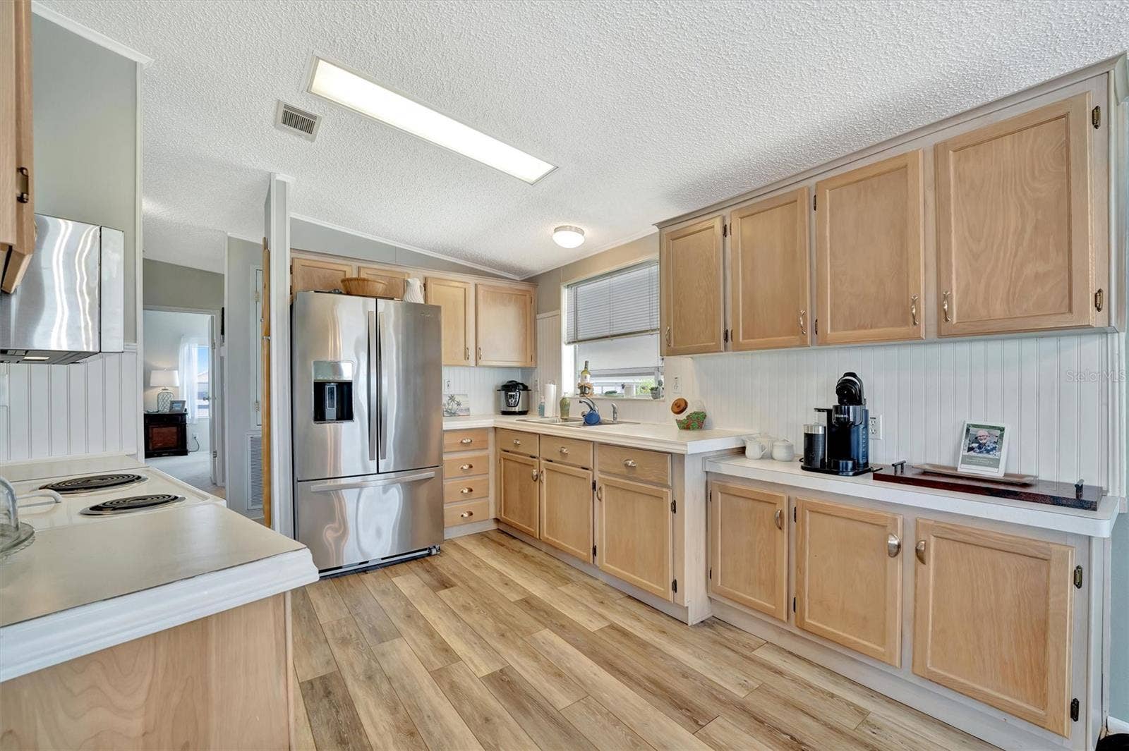 119 E SAINT JOHNS WAY, Apollo Beach, FL 33572 119 E SAINT JOHNS WAY, Apollo Beach, FL 33572