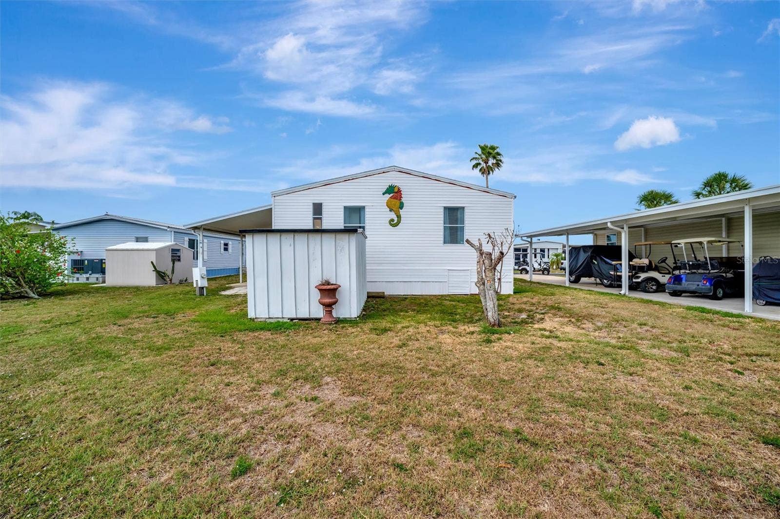 119 E SAINT JOHNS WAY, Apollo Beach, FL 33572 119 E SAINT JOHNS WAY, Apollo Beach, FL 33572