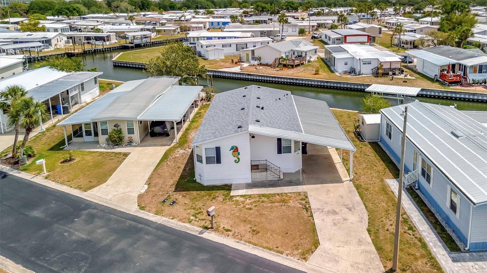 119 E SAINT JOHNS WAY, Apollo Beach, FL 33572 119 E SAINT JOHNS WAY, Apollo Beach, FL 33572
