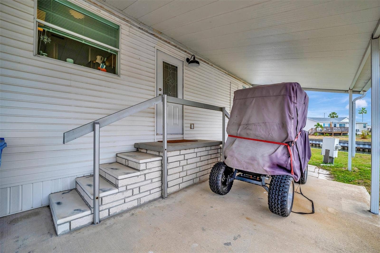 119 E SAINT JOHNS WAY, Apollo Beach, FL 33572 119 E SAINT JOHNS WAY, Apollo Beach, FL 33572