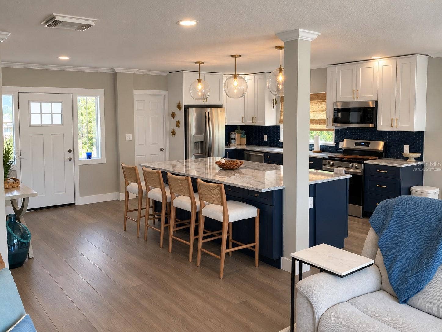 11110 1ST STREET E, Treasure Island, FL 33706 Virtually Staged