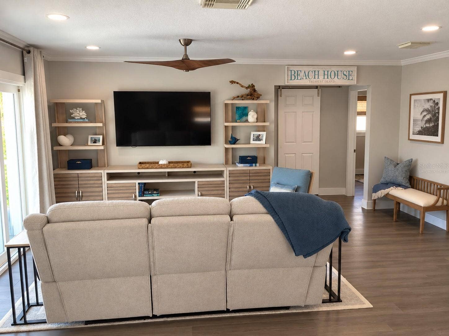 11110 1ST STREET E, Treasure Island, FL 33706 Virtually staged